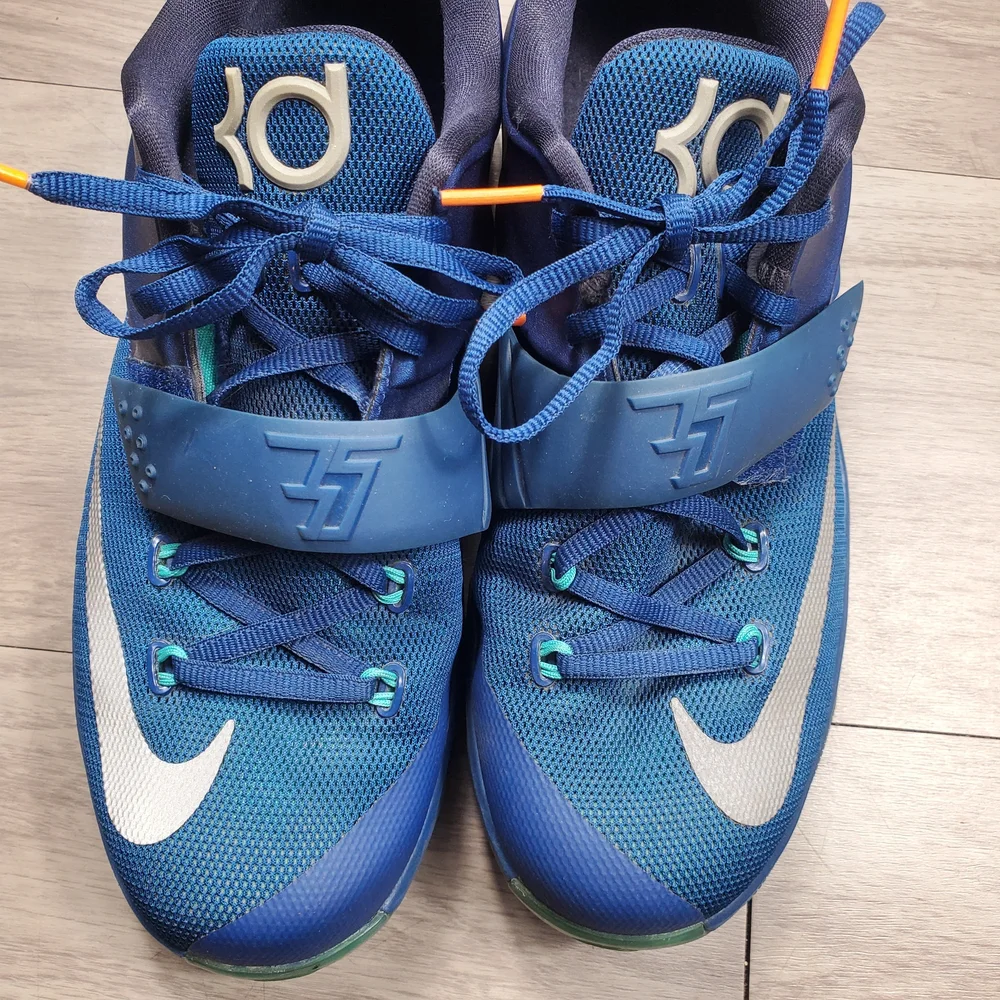 Nike KD 7 GS Elevate 669942-400 7Y Blue Silver Kevin Durant Basketball Shoes